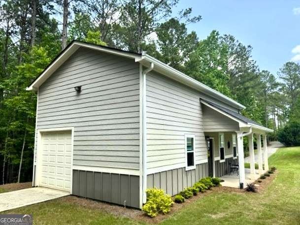 188 A Macedonia Road White - 70