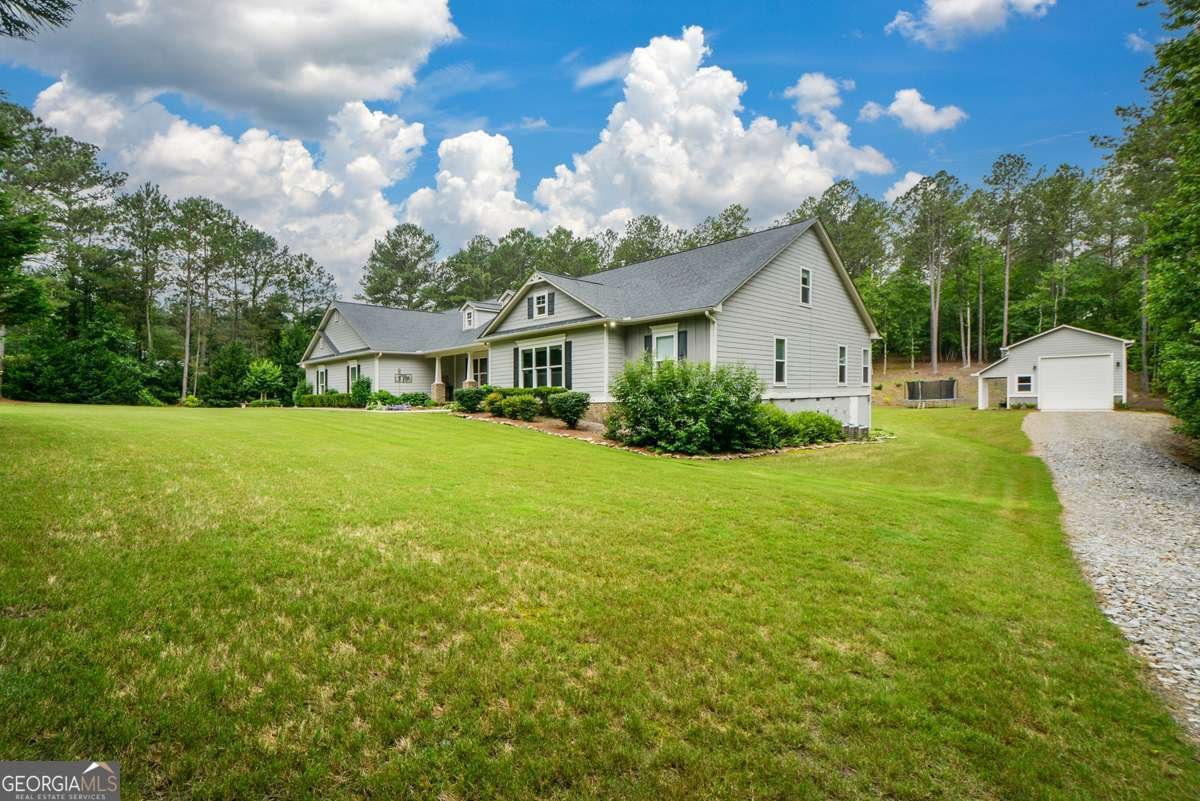 188 A Macedonia Road White - 76