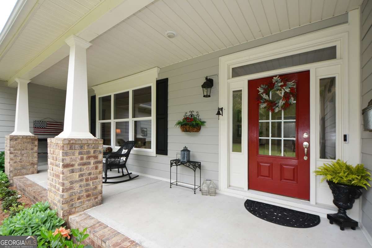 188 A Macedonia Road White - 8