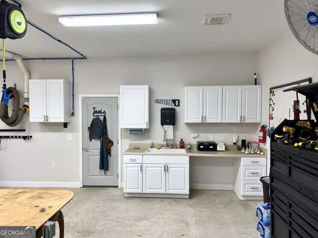 188 A Macedonia Road White - 80