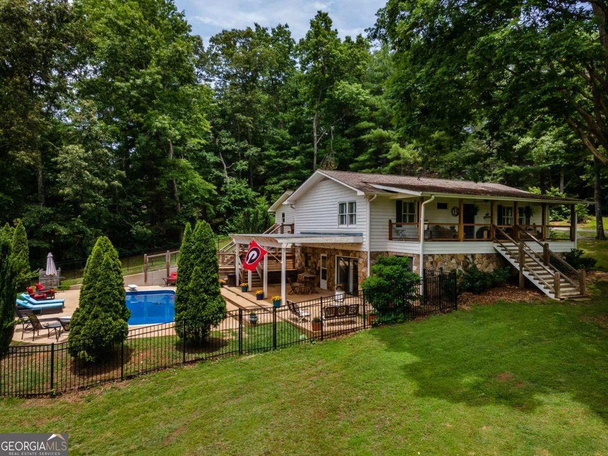 111 Hickory Trail Blairsville - 1