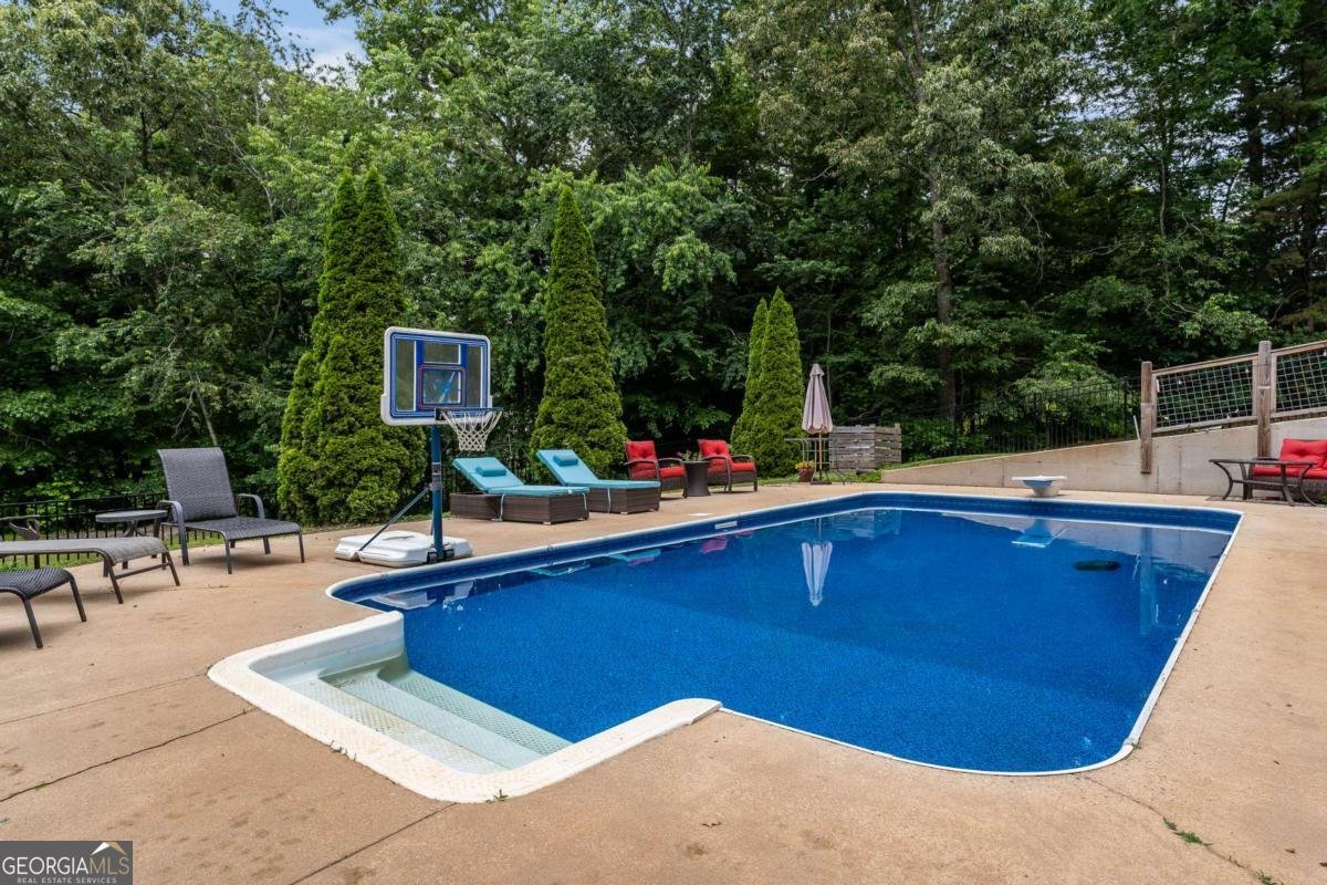 111 Hickory Trail Blairsville - 48