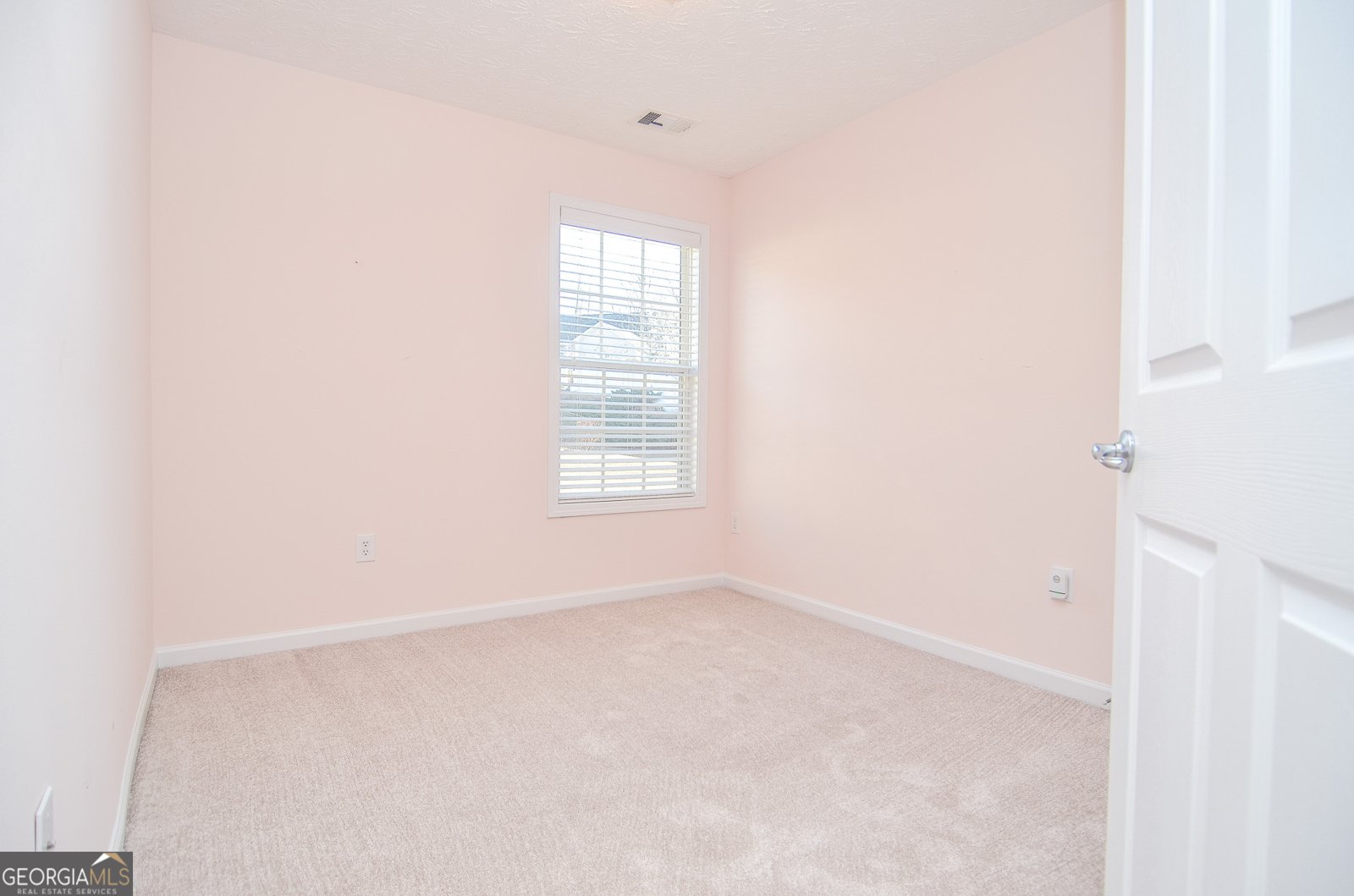 545 Triumph Way Winder - 8