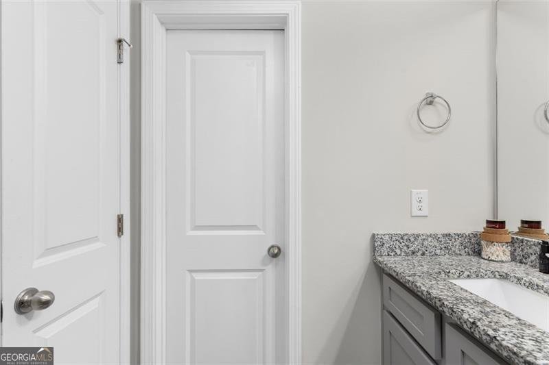 9122 GOLFVIEW Circle Covington - 11
