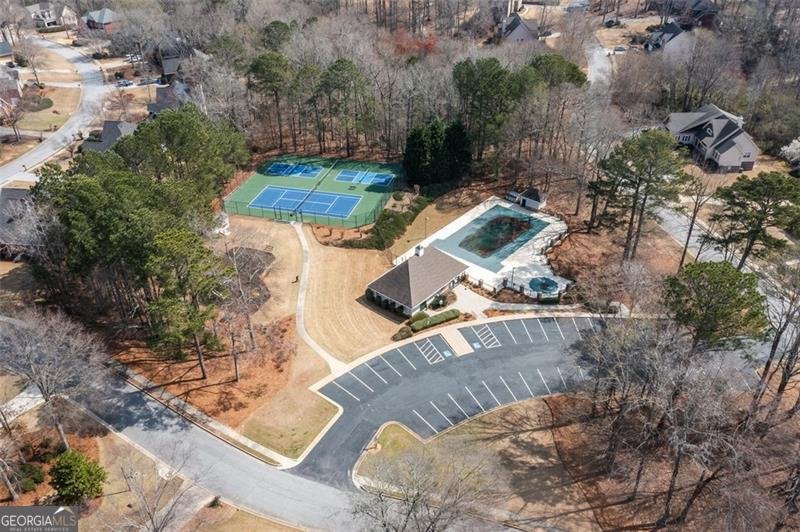 9122 GOLFVIEW Circle Covington - 32