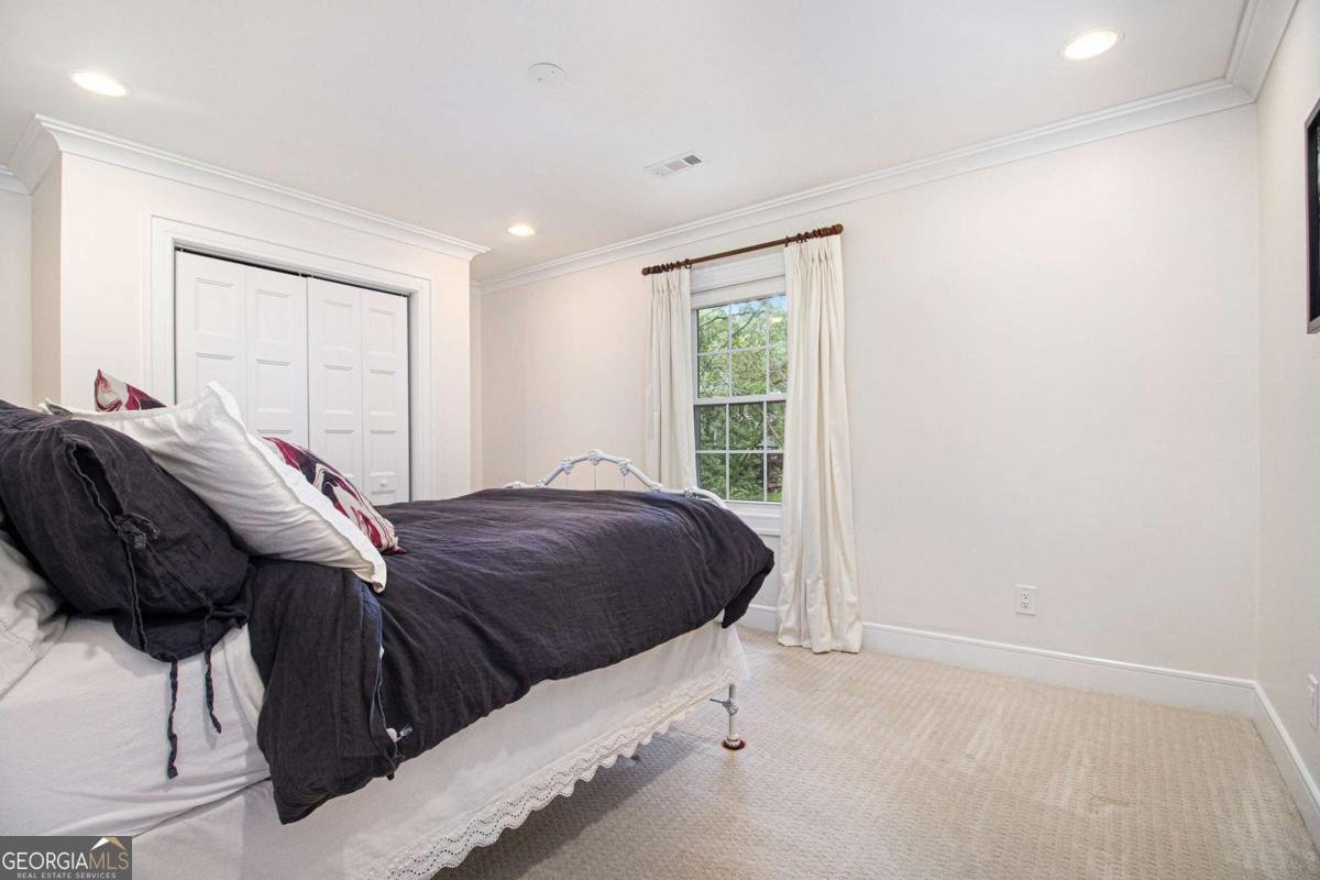 1379 Cambridge Court Brookhaven - 19