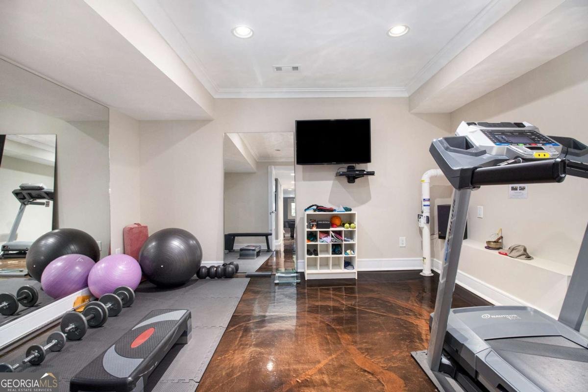 1379 Cambridge Court Brookhaven - 25