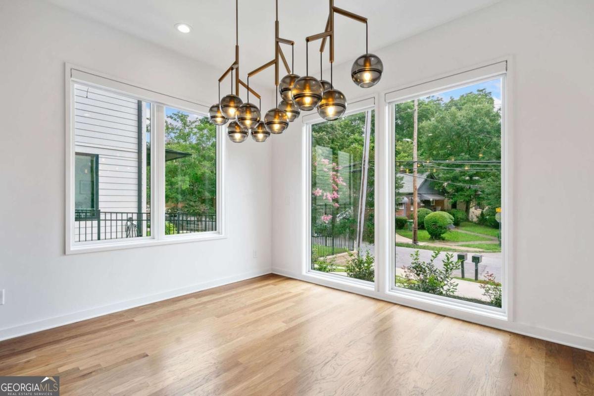 32 Walthall Street Atlanta - 11