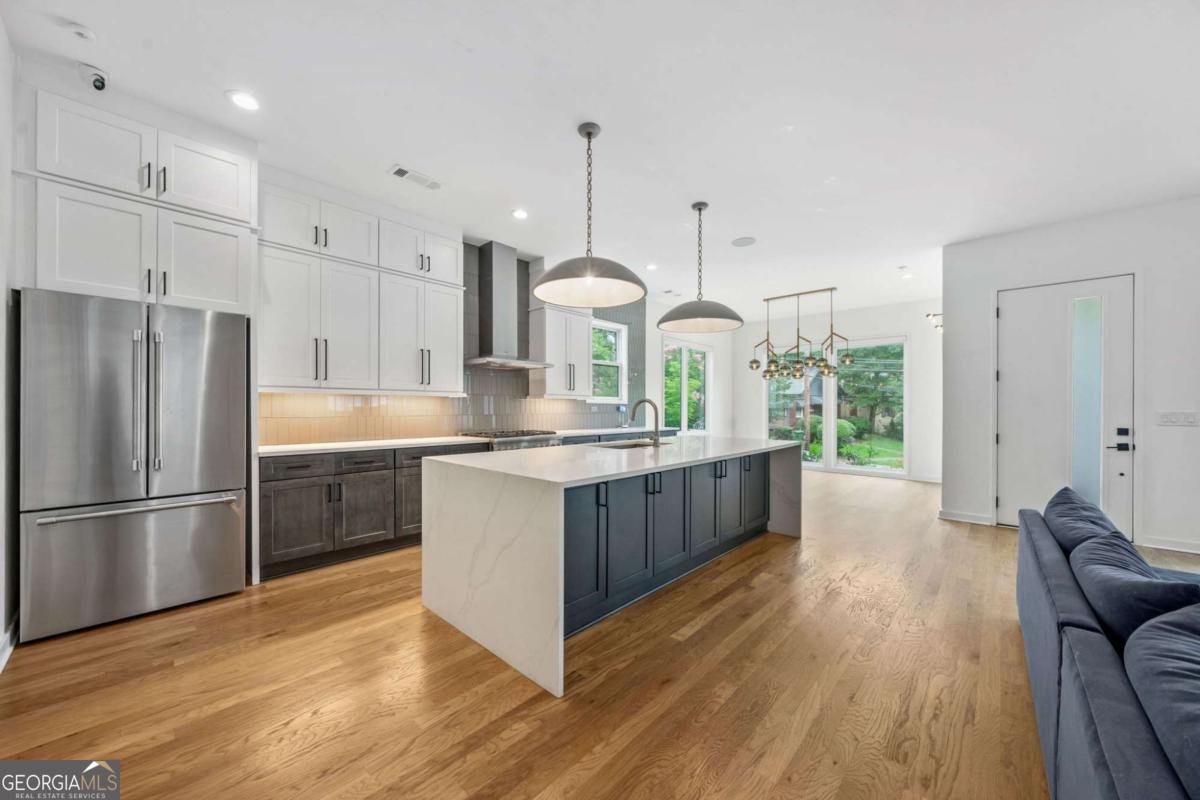 32 Walthall Street Atlanta - 2