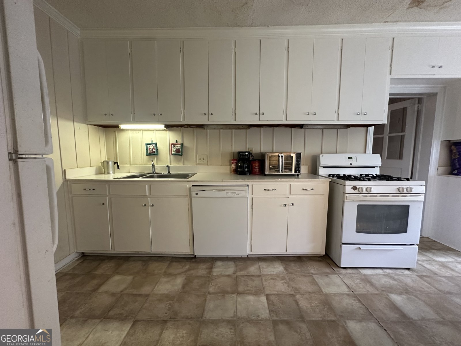 621 Forest Hill Road Macon - 17