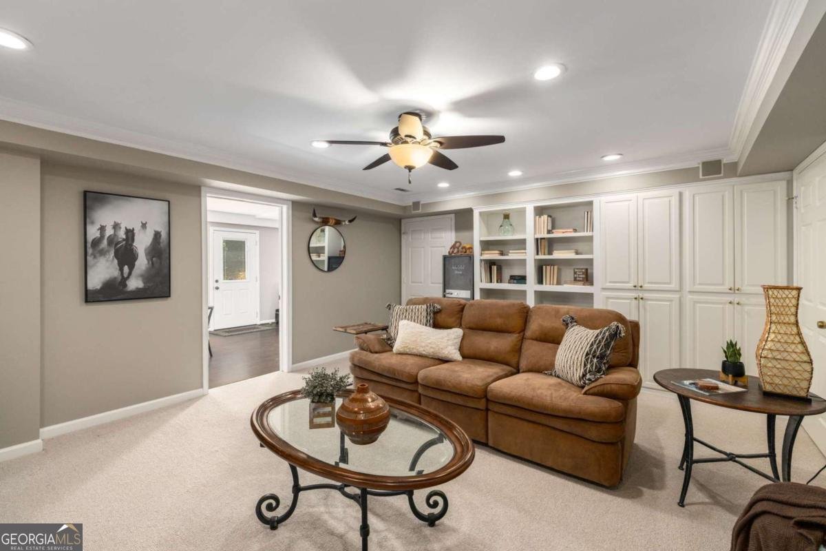 6211 Traymore Trace Smyrna - 33