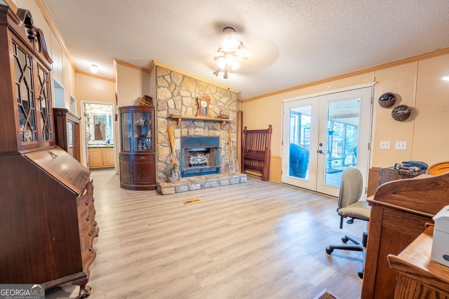 735 Hale Road Road Maysville - 23