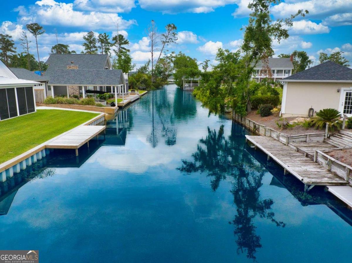 561 Sevilla Springs Circle Lake Park - 22