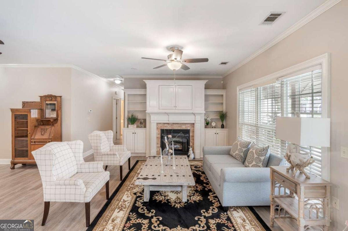 561 Sevilla Springs Circle Lake Park - 5