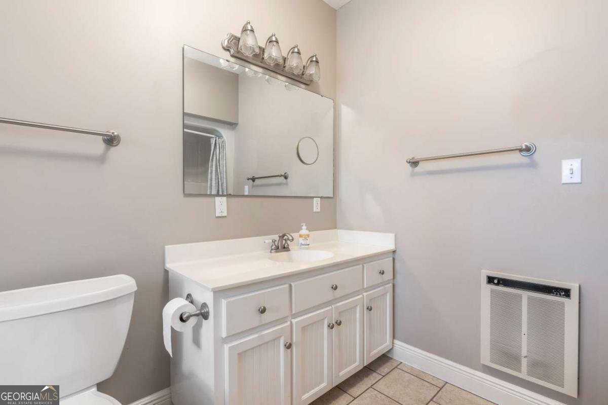 561 Sevilla Springs Circle Lake Park - 9