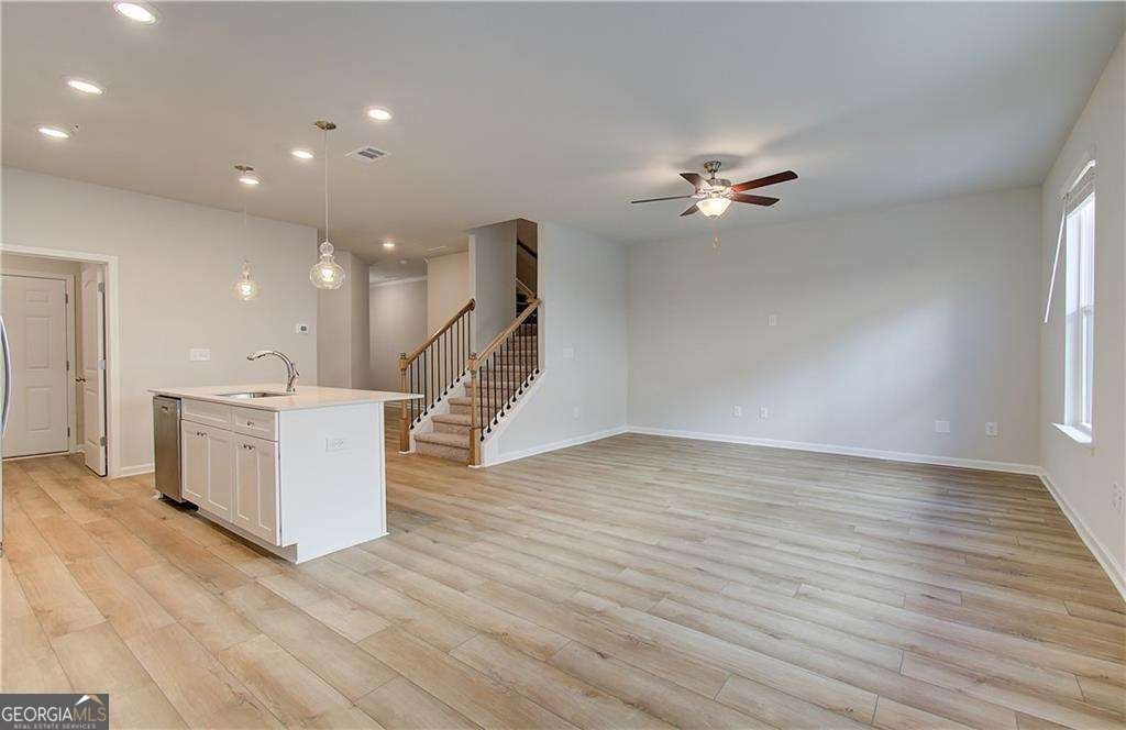 8207 Tiger Way Riverdale - 6