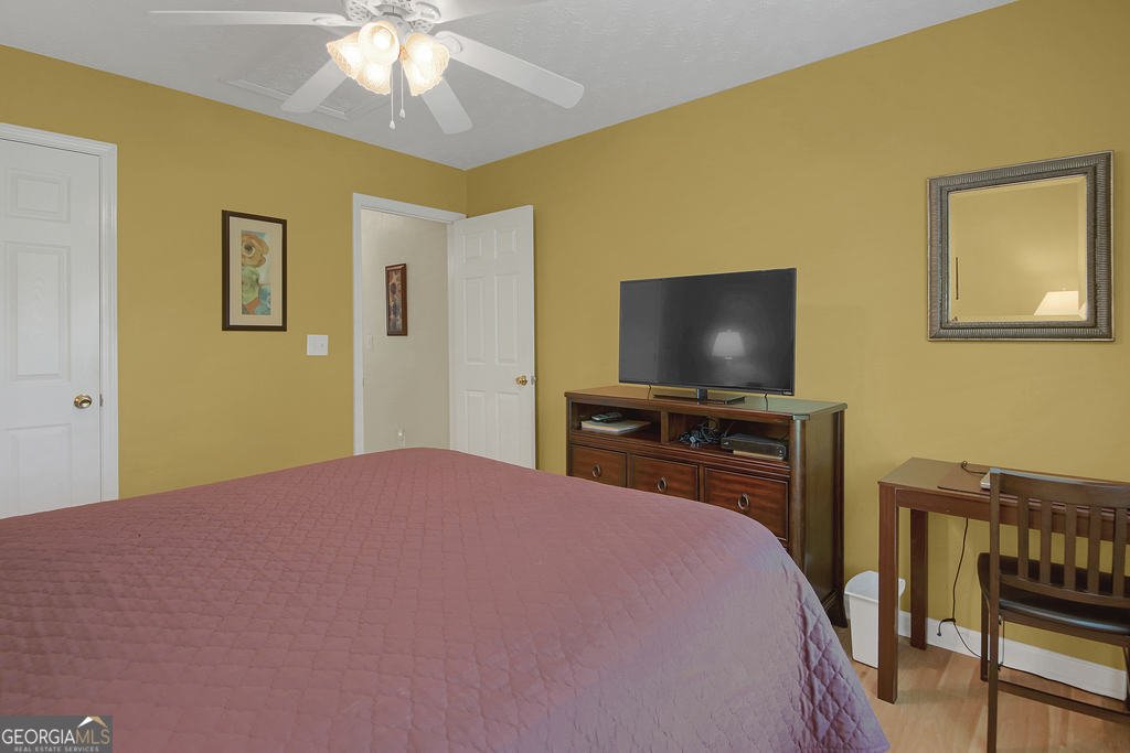 2145 Charleston Oak Circle Lawrenceville - 21