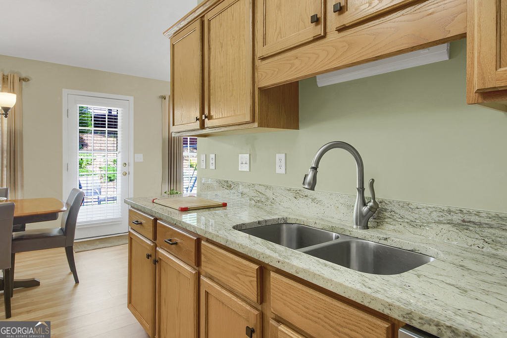 2145 Charleston Oak Circle Lawrenceville - 8