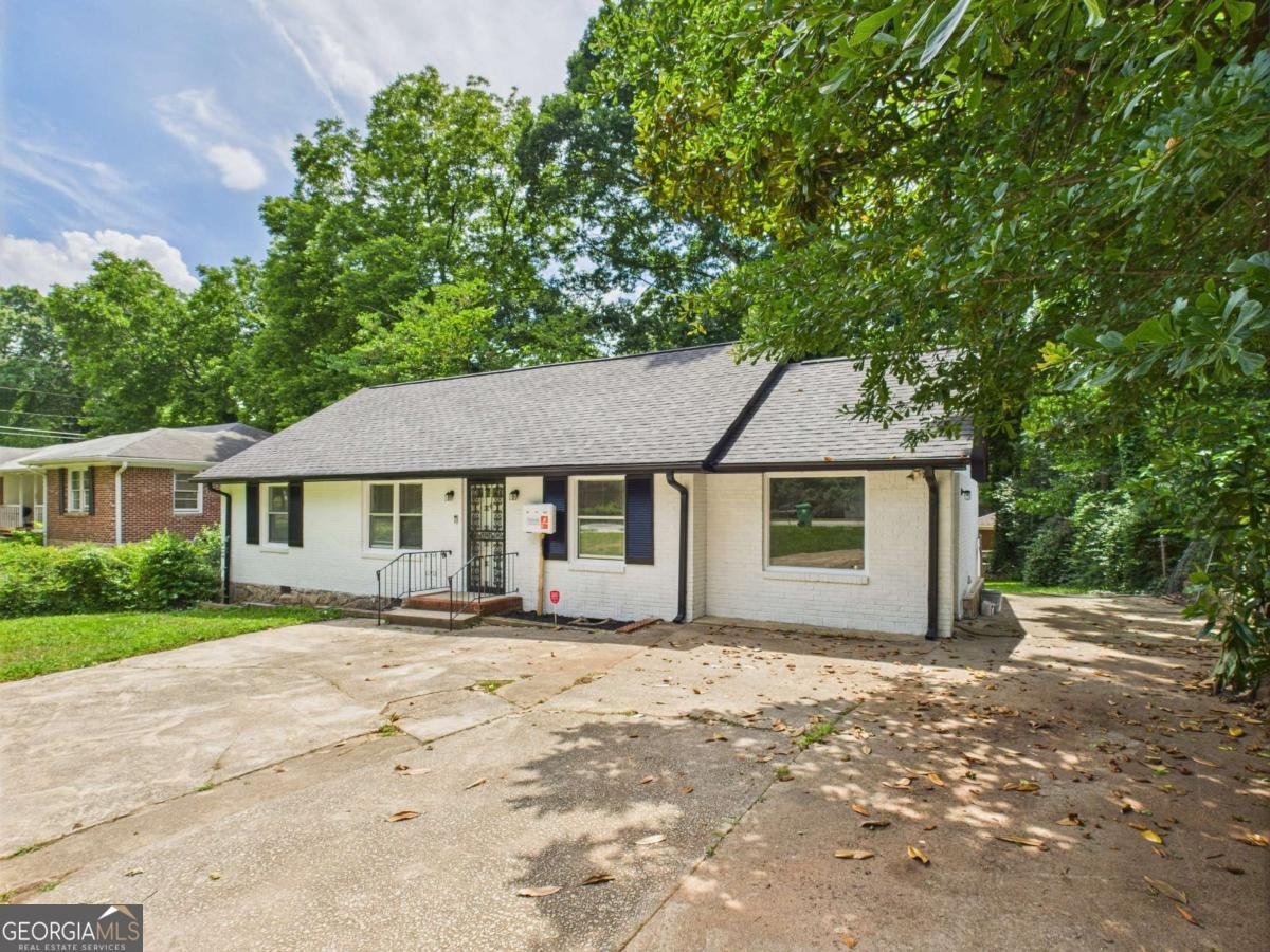 2203 Second Avenue Decatur - 1