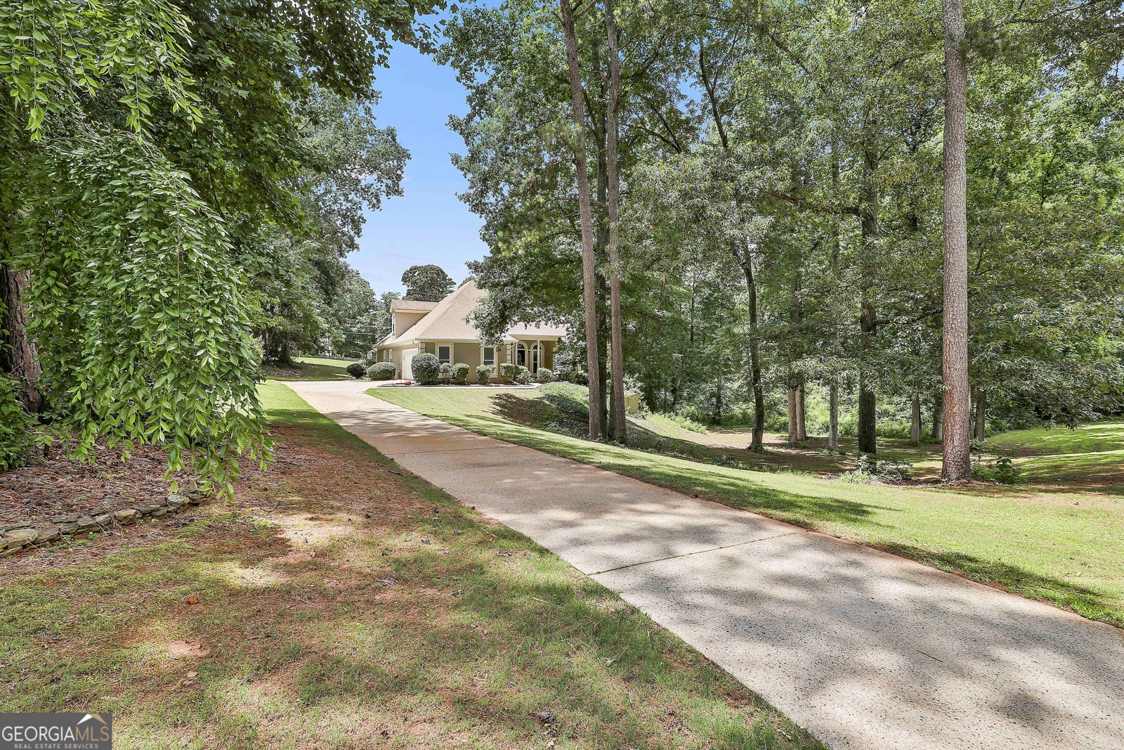 77 Springfield Court Newnan - 2