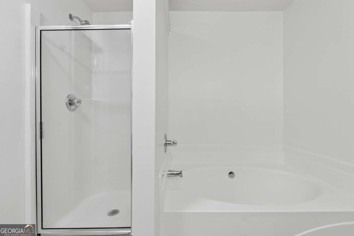 2130 EXECUTIVE Drive Duluth - 22