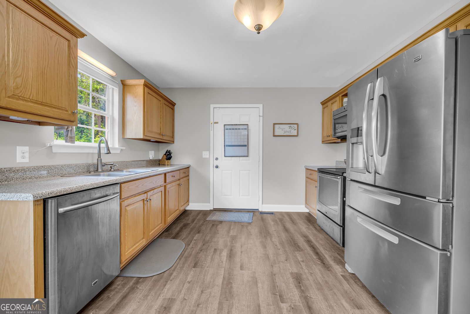 424 Head Street Cleveland - 16