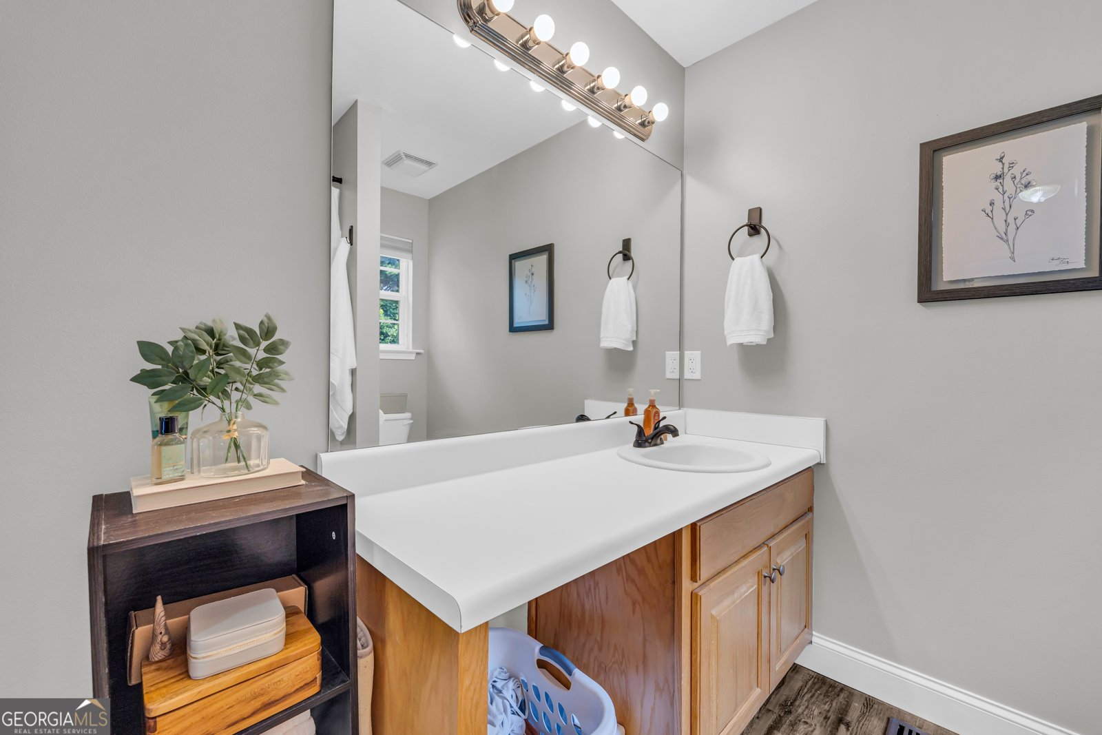 424 Head Street Cleveland - 31