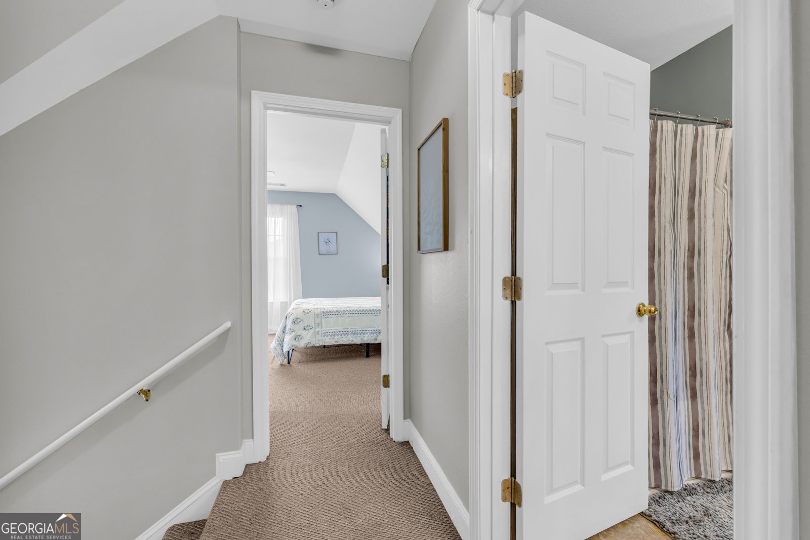 424 Head Street Cleveland - 35