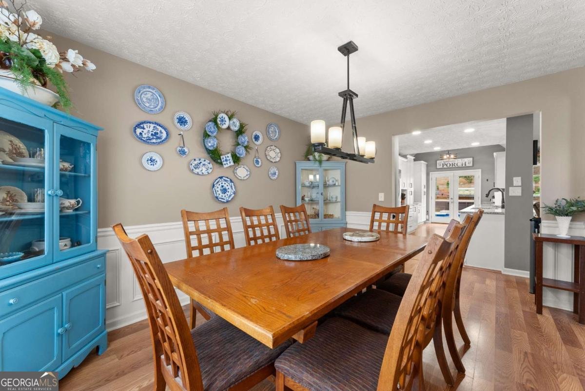69 Maple Leaf Court Hoschton - 1