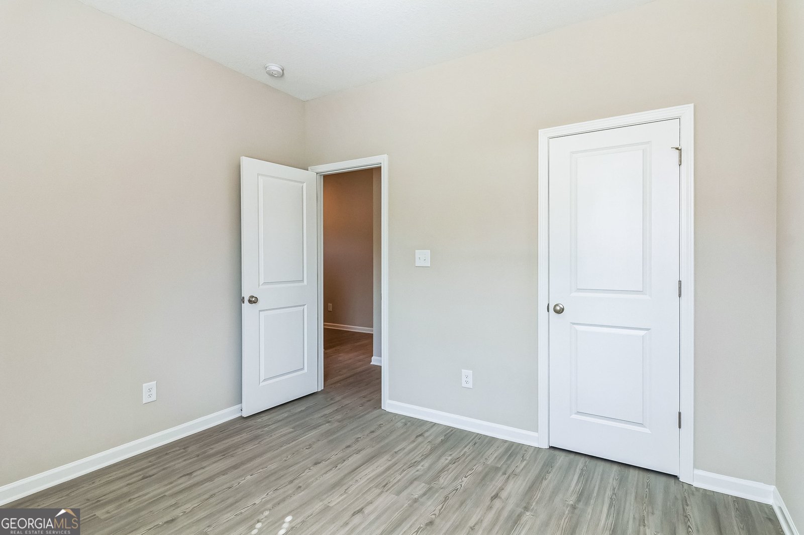 110 Golden Ingot Court Perry - 11