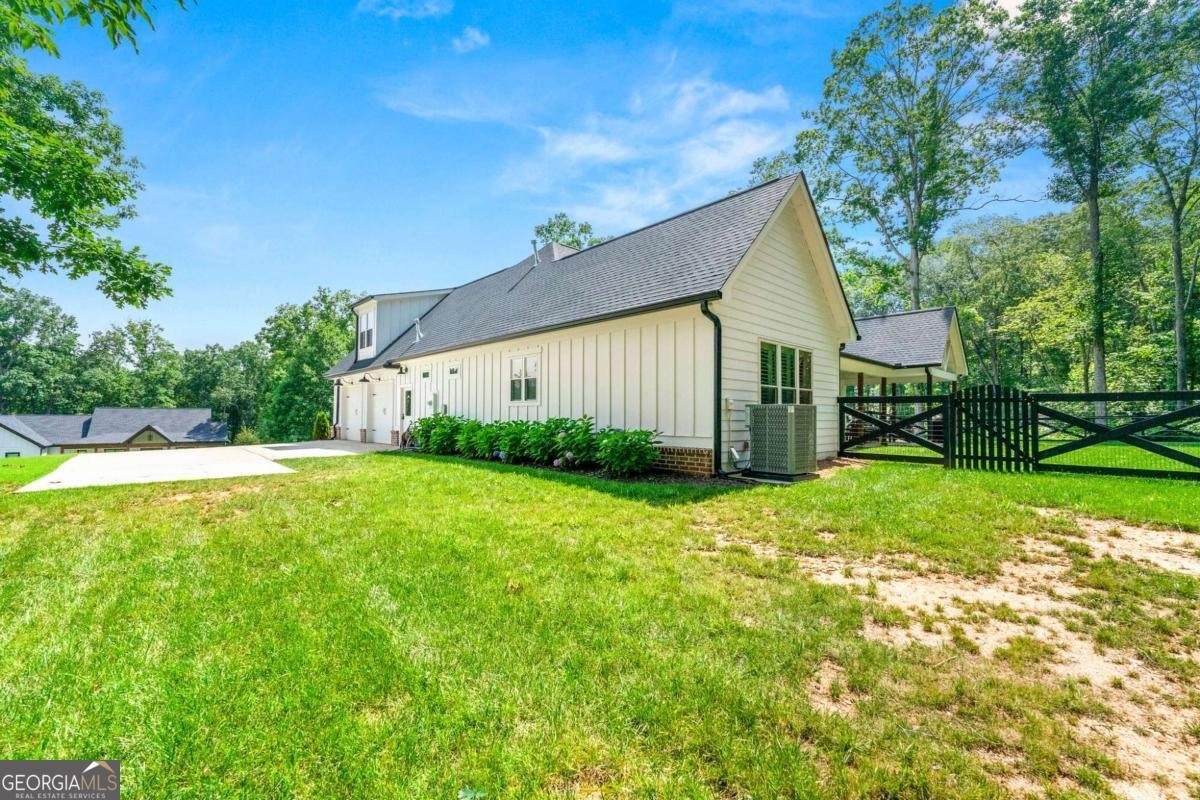 213 River Trail Ball Ground - 31