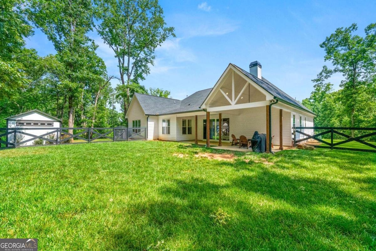 213 River Trail Ball Ground - 32