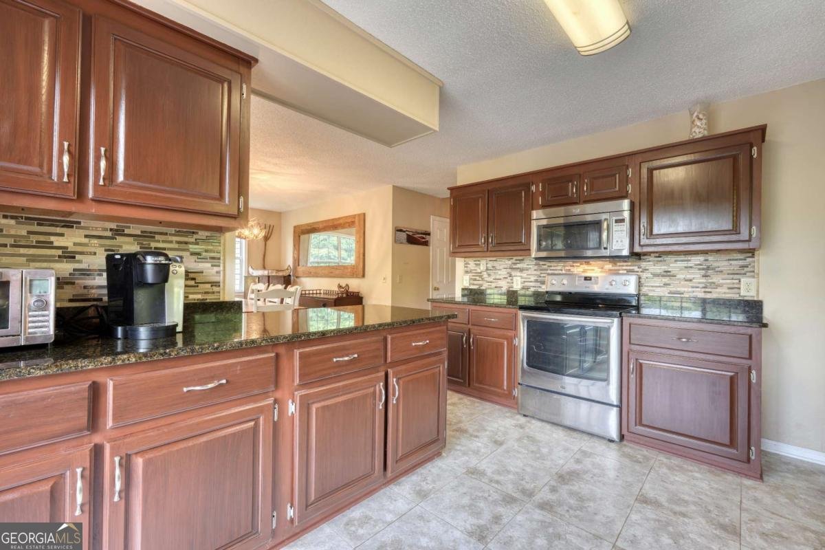 197 Kilpatrick Point Drive Hayesville - 18