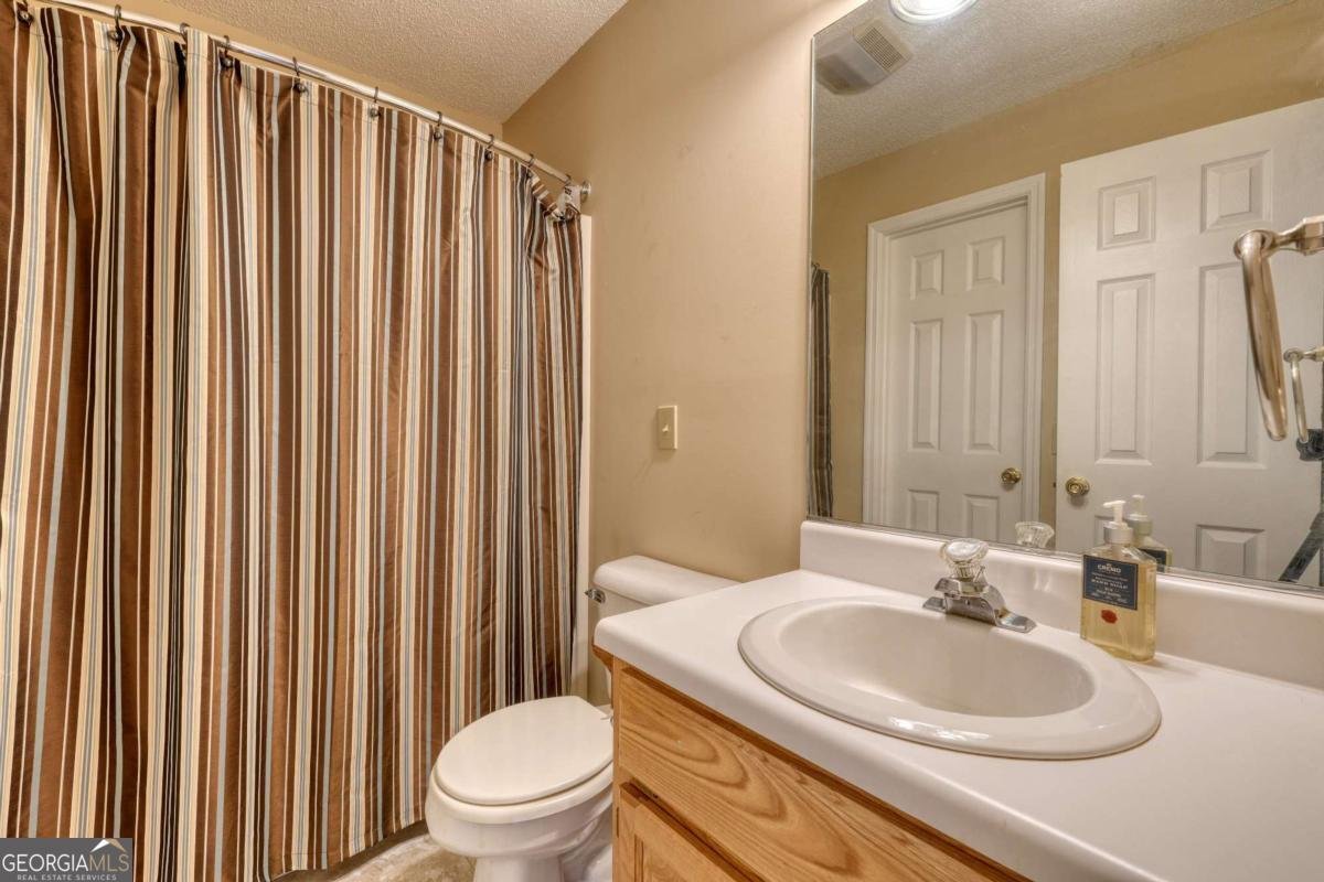 197 Kilpatrick Point Drive Hayesville - 29