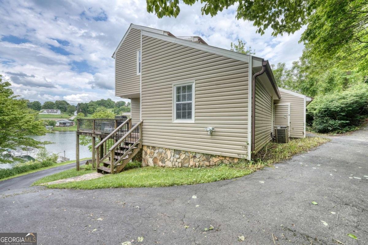 197 Kilpatrick Point Drive Hayesville - 57