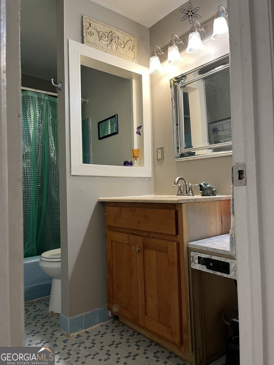 3317 Shady Oak Drive Atlanta - 14