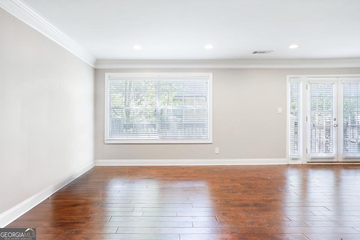 6980 Roswell Road Atlanta - 10