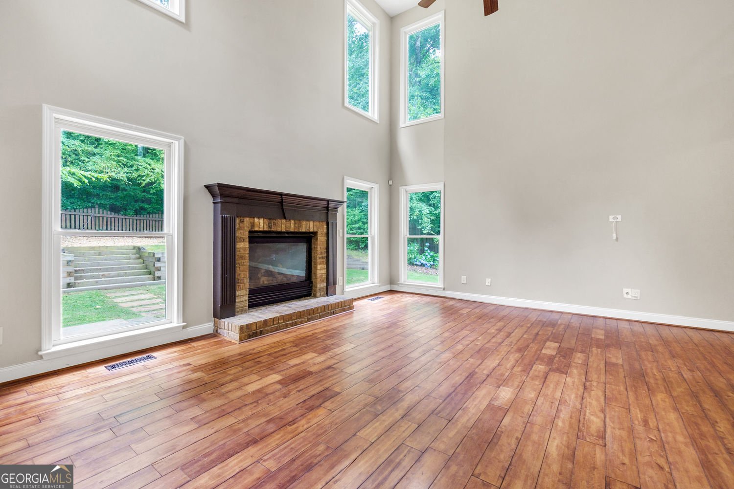 5741 Stonekirk Walk Northwest Acworth - 5
