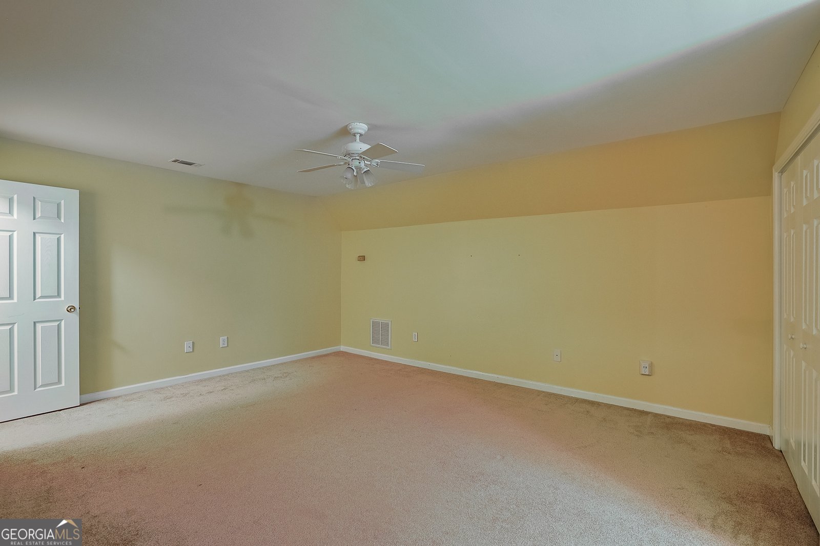 115 Crystal Creek Court Hull - 22