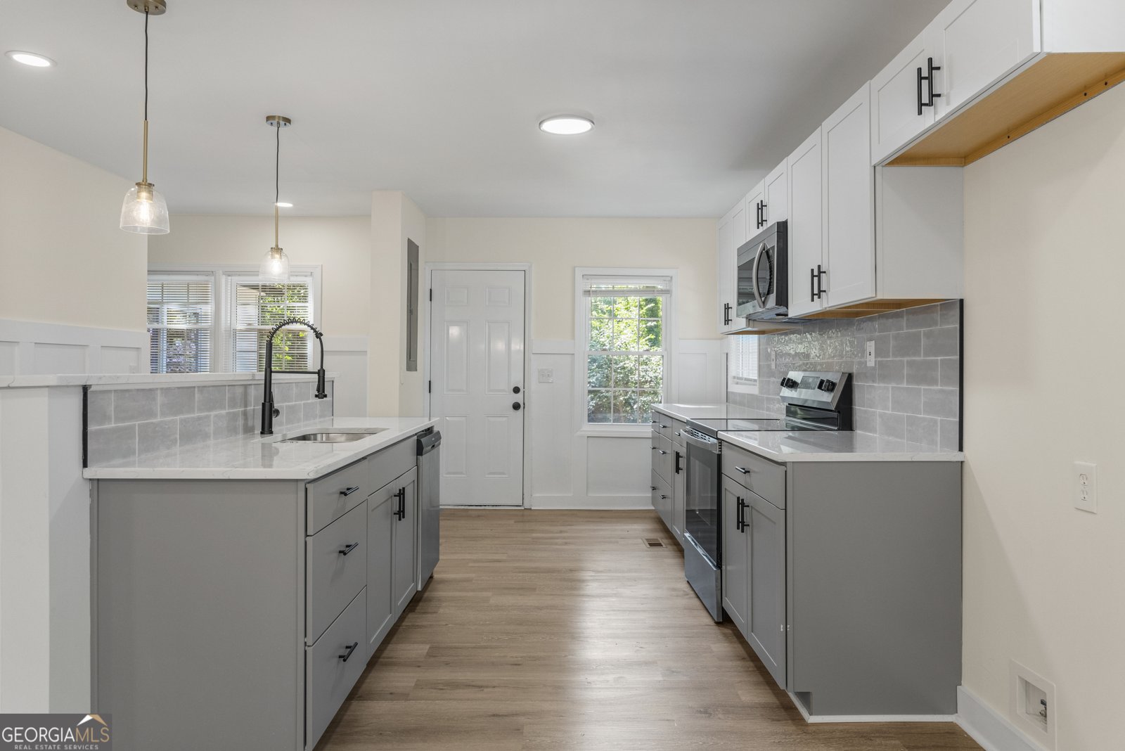 4444 St. Francis Avenue Columbus - 9