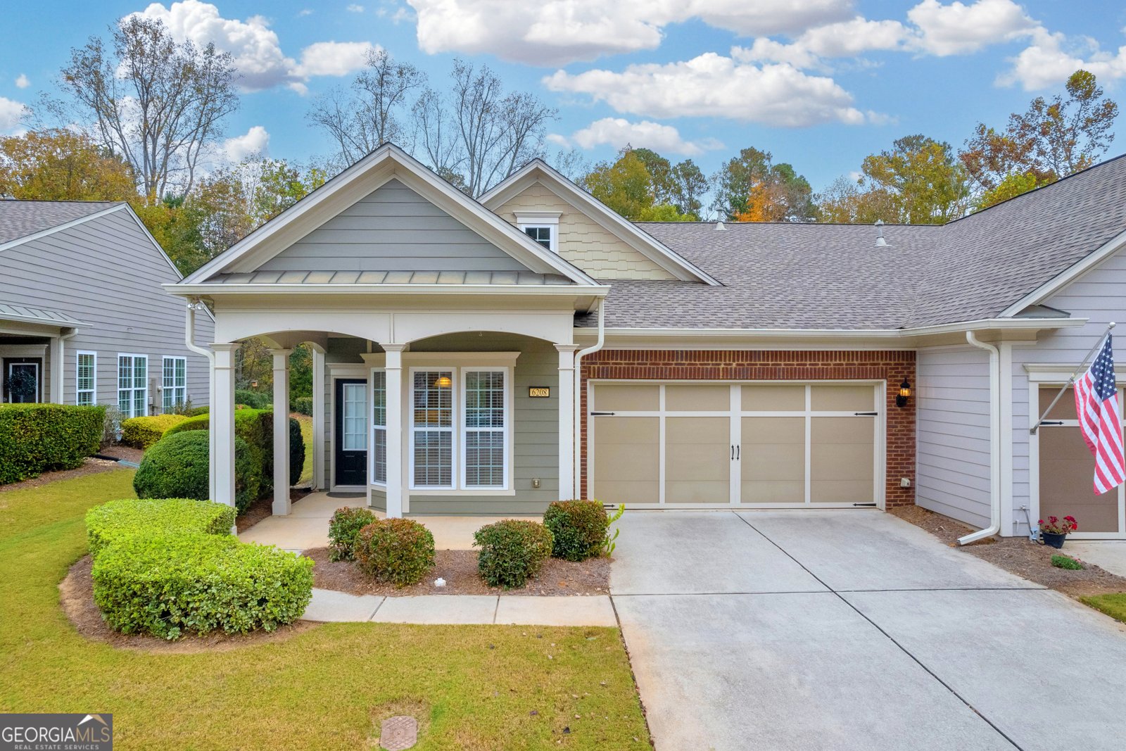 6208 Longleaf Drive Hoschton - 1