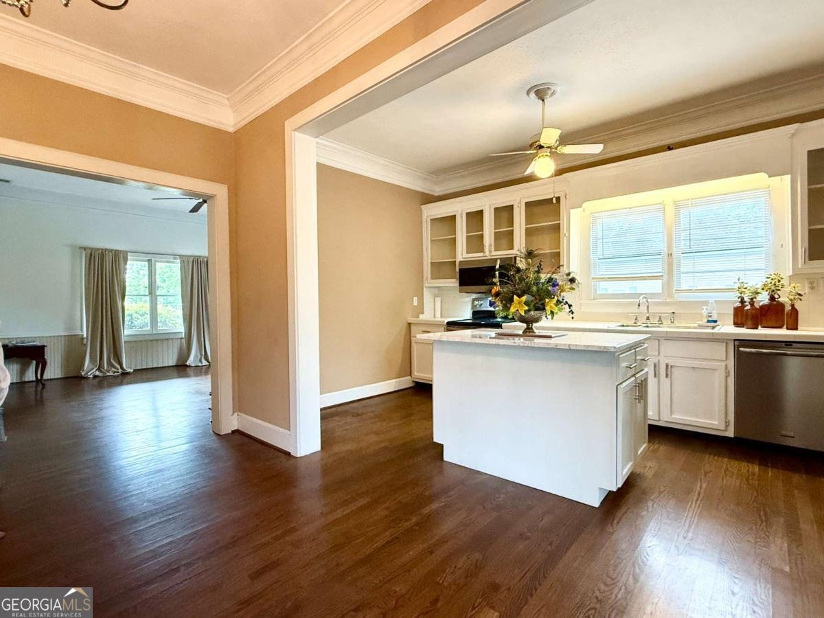 516 Longview Street Carrollton - 10