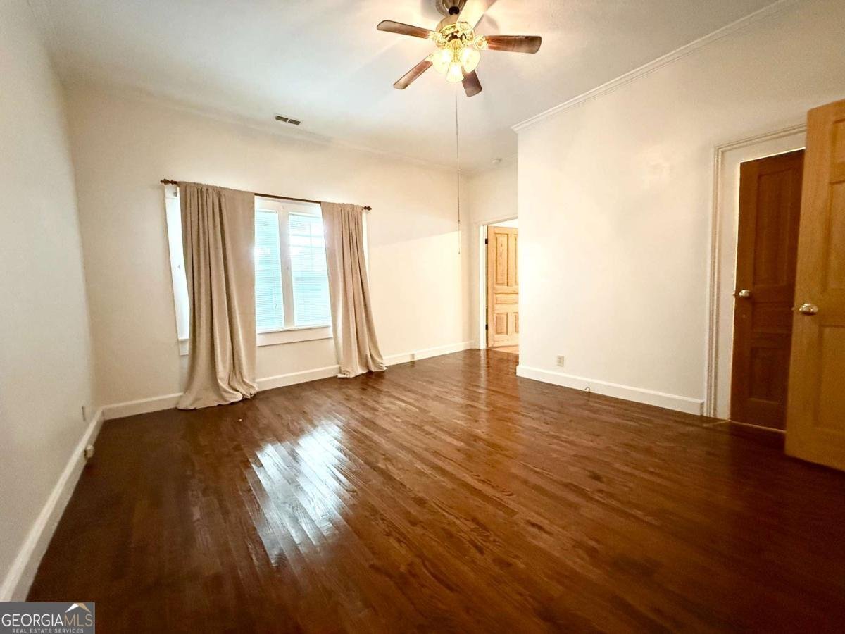 516 Longview Street Carrollton - 6