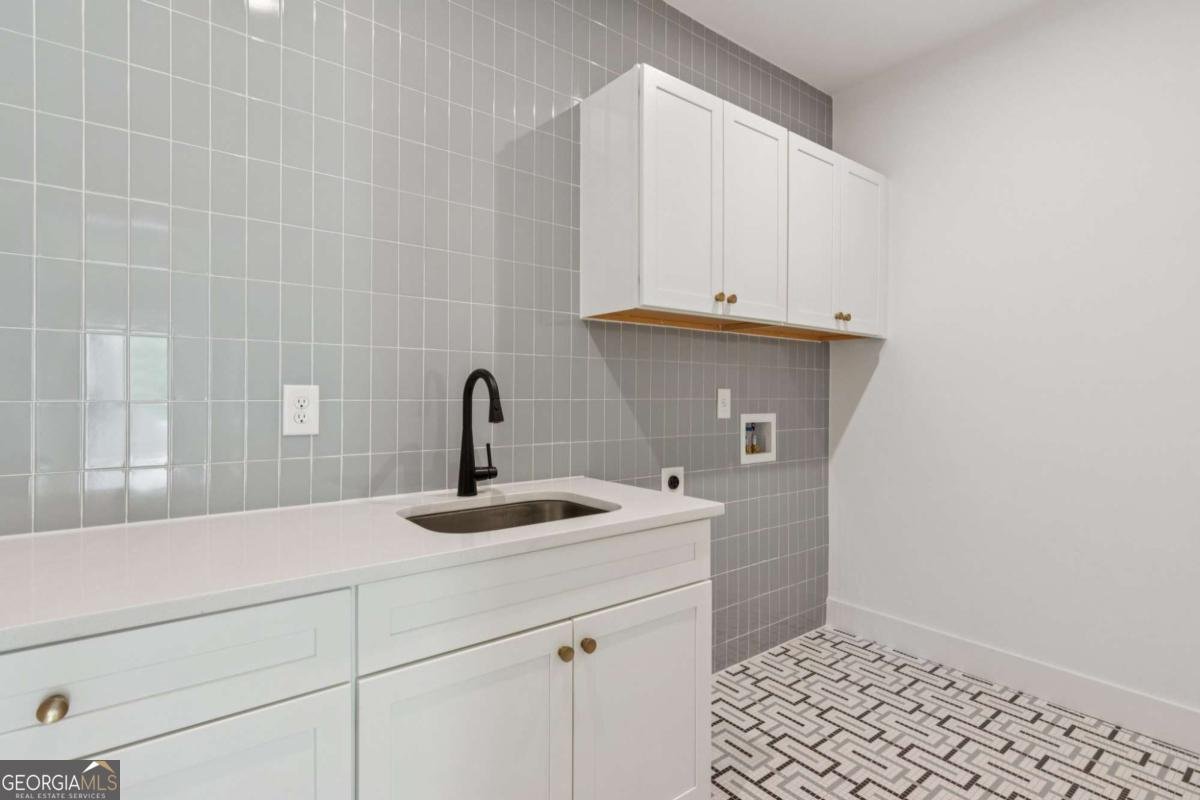 81 Walthall Street Atlanta - 18