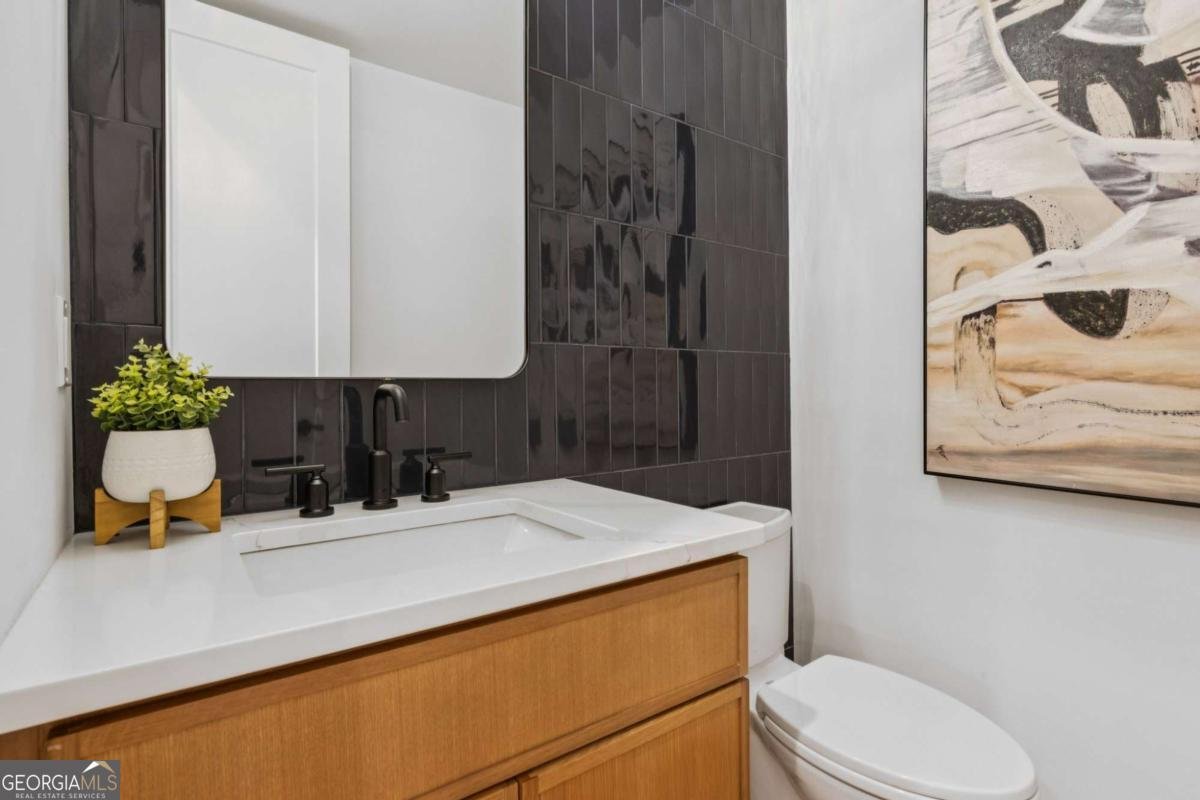 81 Walthall Street Atlanta - 22