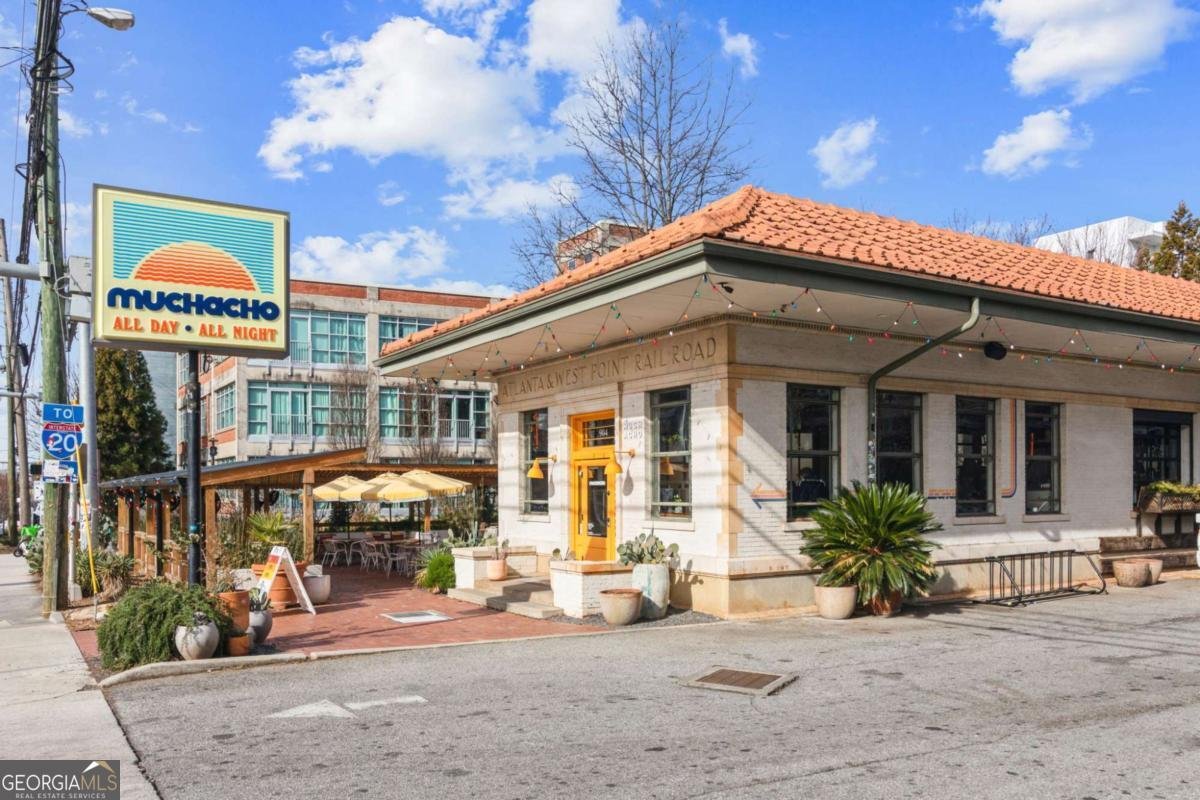 81 Walthall Street Atlanta - 24