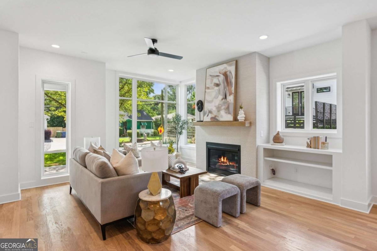81 Walthall Street Atlanta - 3