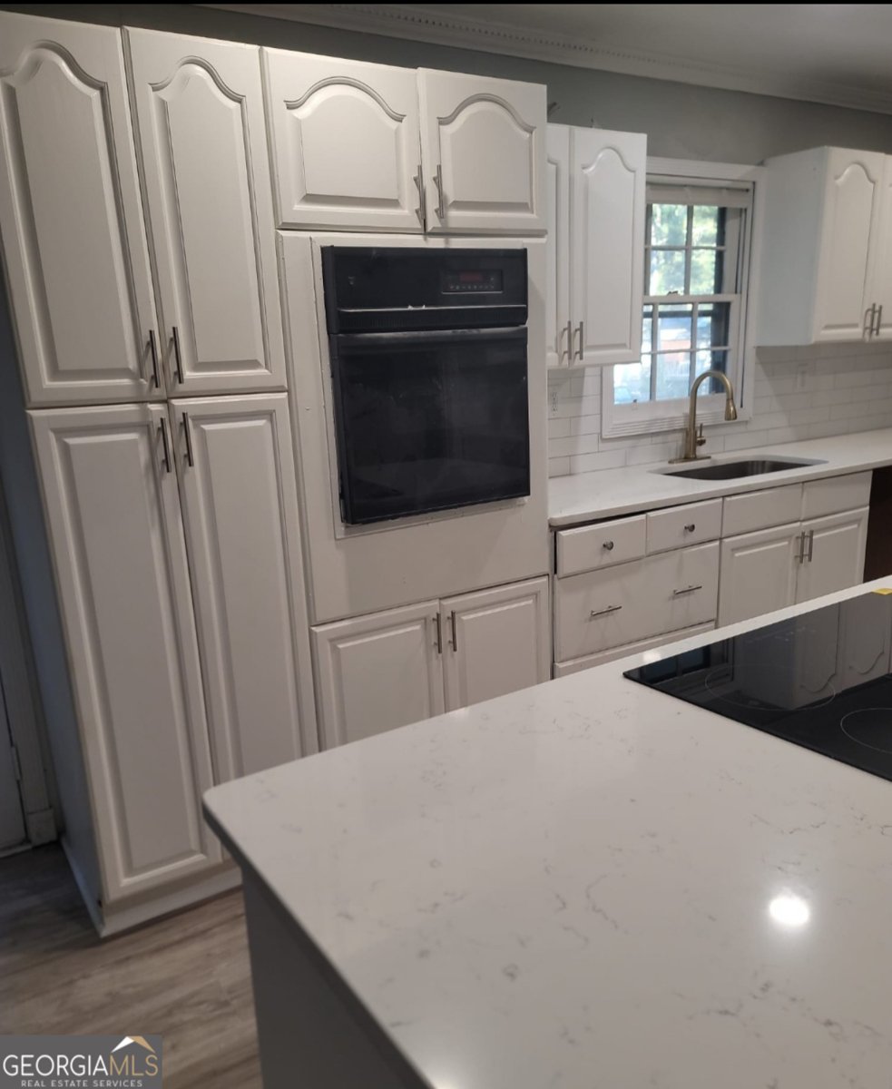 6266 Auburn Drive Riverdale - 6