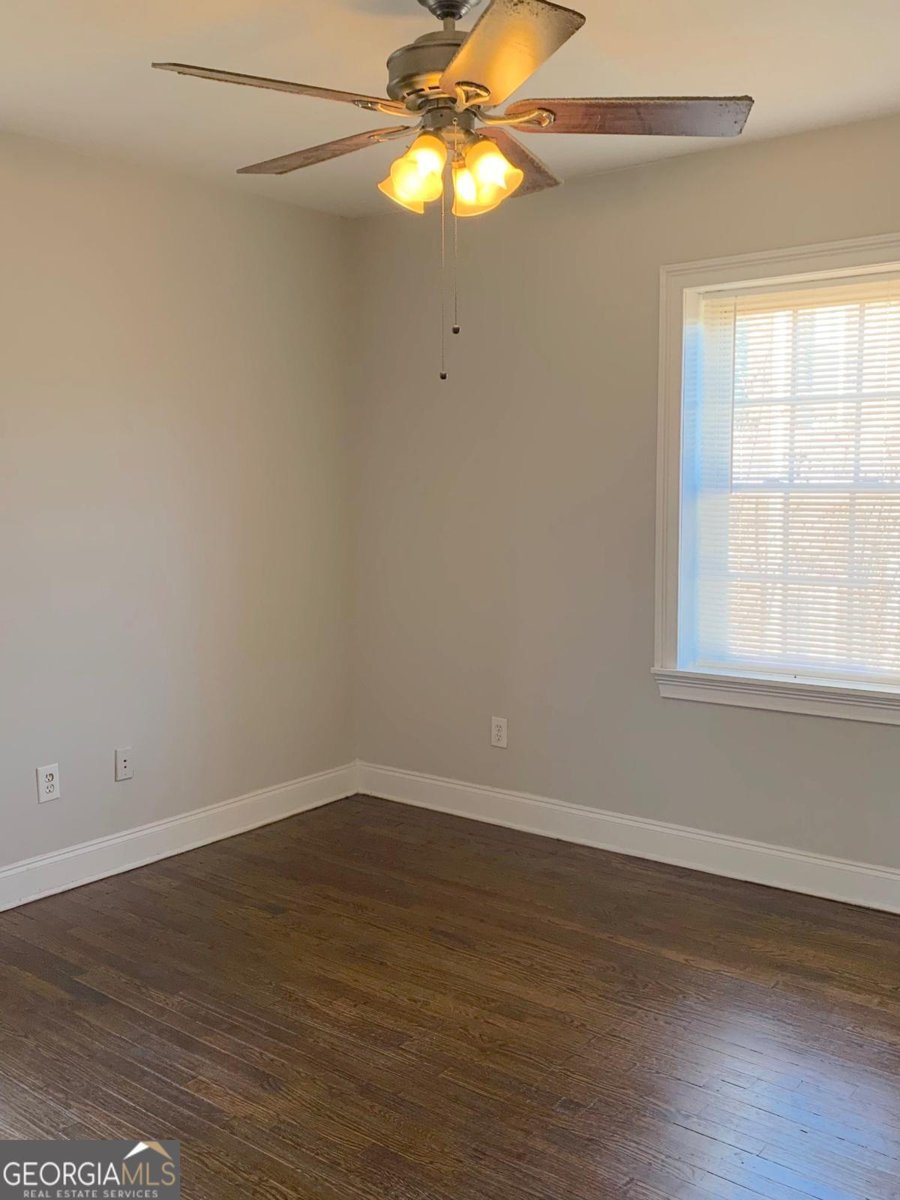 2367 Cascade Road Atlanta - 11