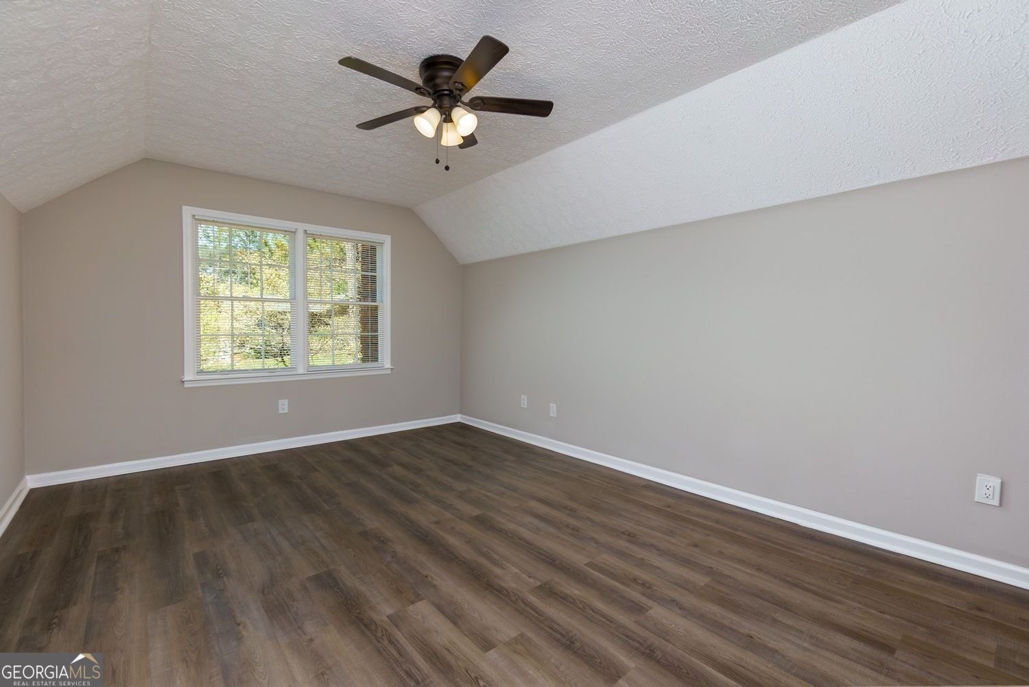216 Hickory Way CANTON - 15